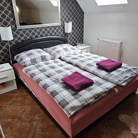 Greta Apartman Hajduszoboszlo Exterior foto